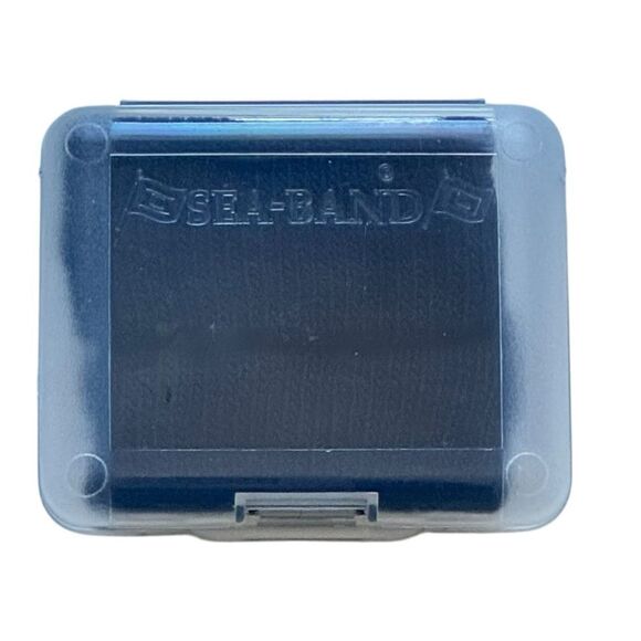 Sea-Band Anti-Nausea Acupressure Black Wristband for Motion Sickness. 1 Pair. - Picture 4 of 8